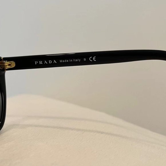 PRADA Sunglasses SPR 16M Black